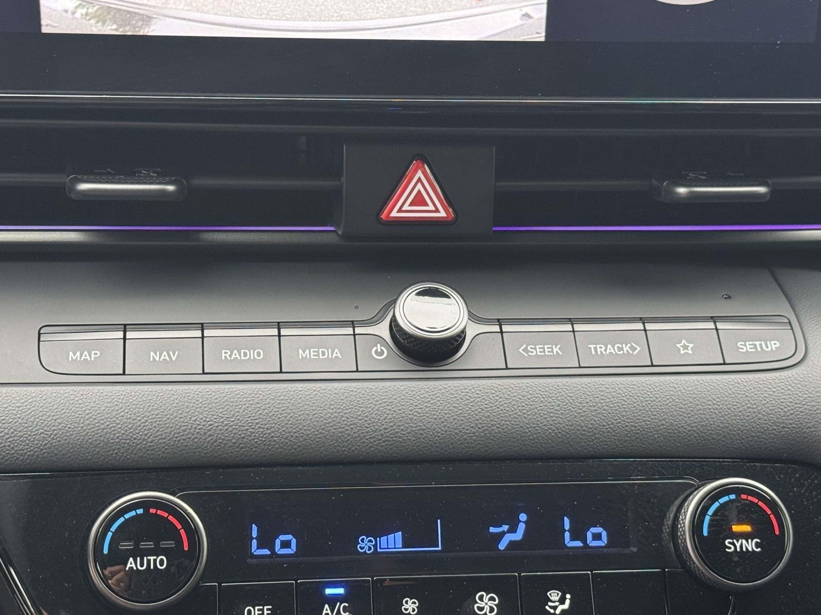 Used 2025 Abyss Black Hyundai  image 17