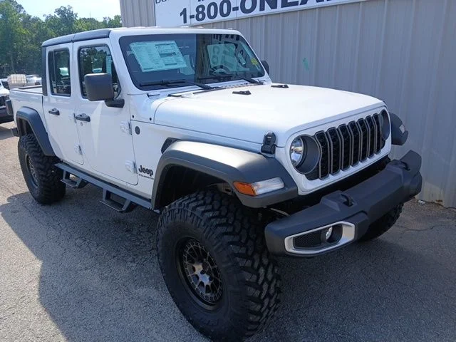 2026 Jeep Gladiator Sport Auto's photo