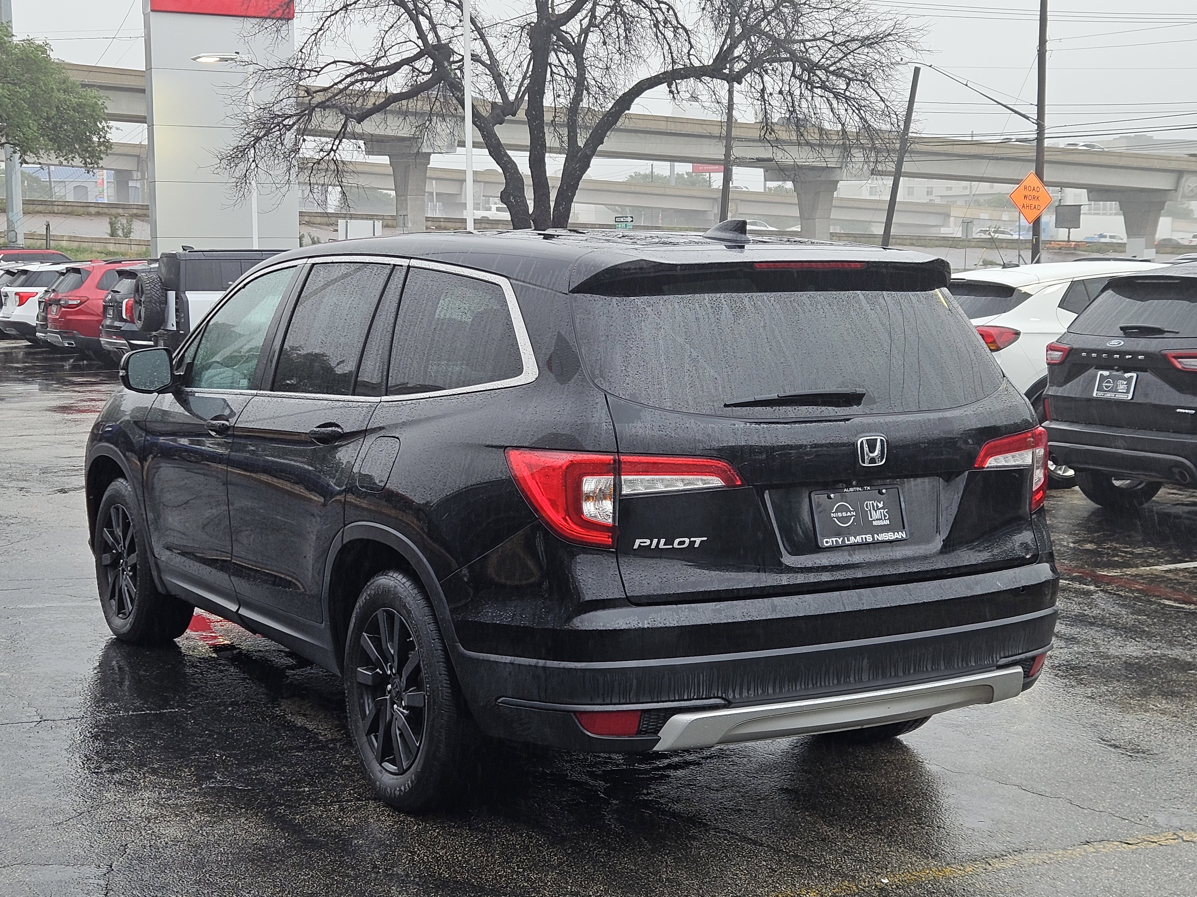 Used 2021 BLACK Honda EX-L image 5