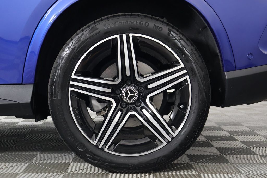Certified Used 2023 Starling Blue Metallic Mercedes-Benz GLC 300 image 16