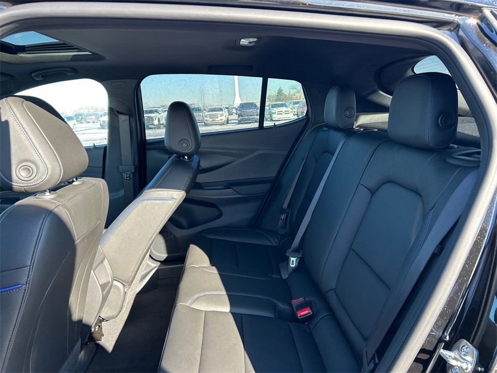 2026 BUICK ENVISTA - Image 30