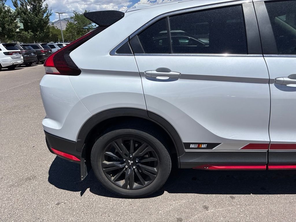 Used 2023 White Mitsubishi Ralliart image 18