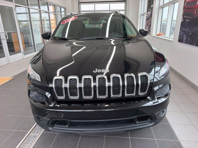 Certified 2016 Jeep Cherokee Latitude with VIN 1C4PJLCS5GW200986 for sale in Standish, MI