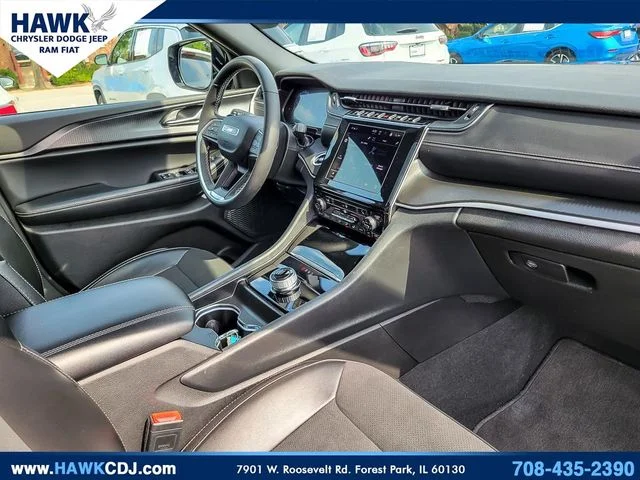 Certified Used 2025 Black Jeep Altitude X image 32