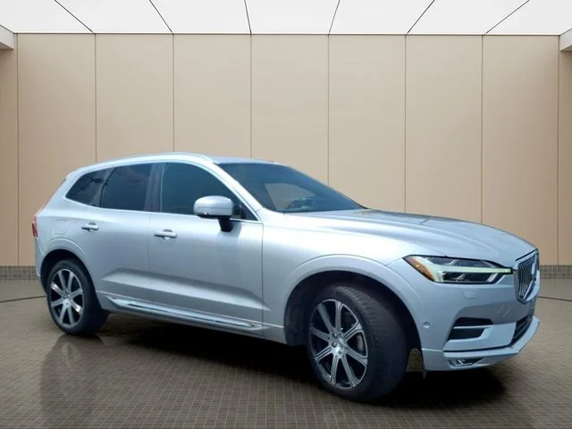 Used 2020 Silver Volvo T5 Inscription image 4