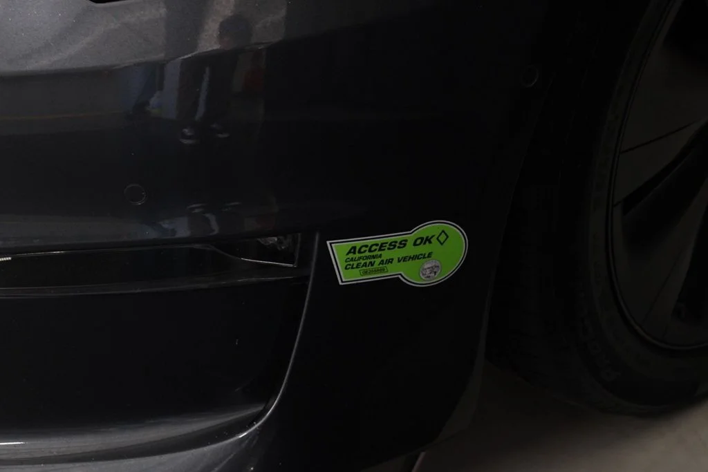 Used 2023 Solid Black Tesla Base image 4