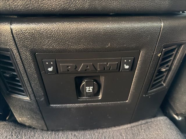 2018 RAM Ram 3500 Pickup Laramie - Photo 21