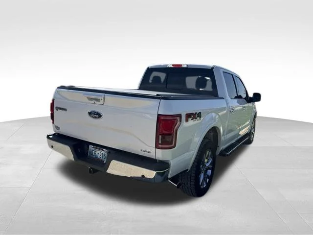 Used 2015 White Ford Lariat image 3