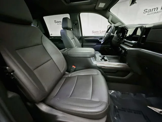 Used 2025 Gray Chevrolet LTZ image 31