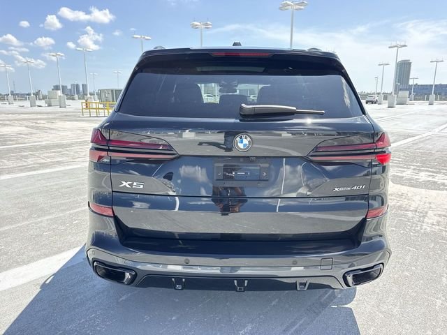 Used 2025 Black BMW xDrive40i image 24