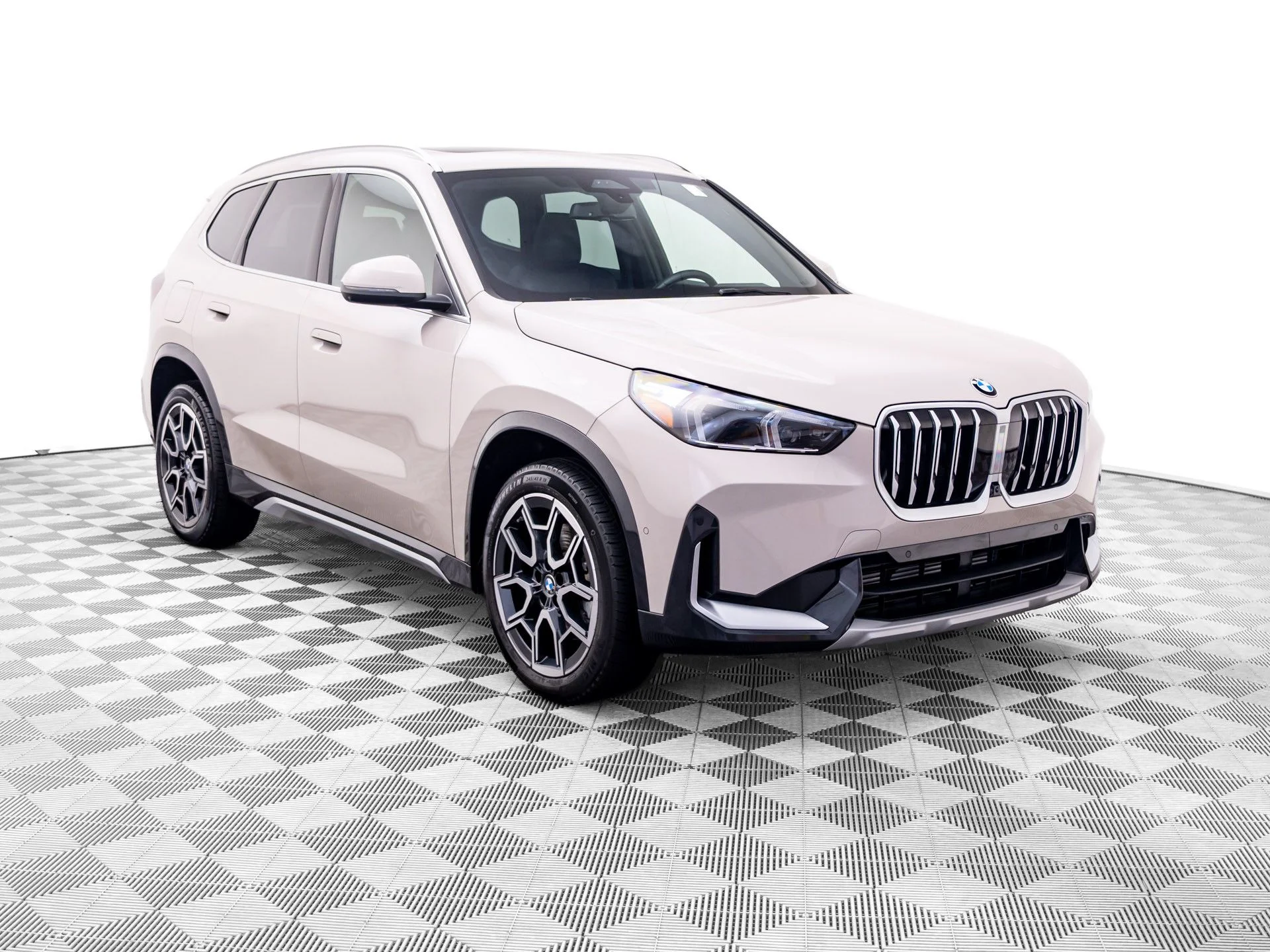 Certified Used 2026 Beige BMW xDrive28i image 8