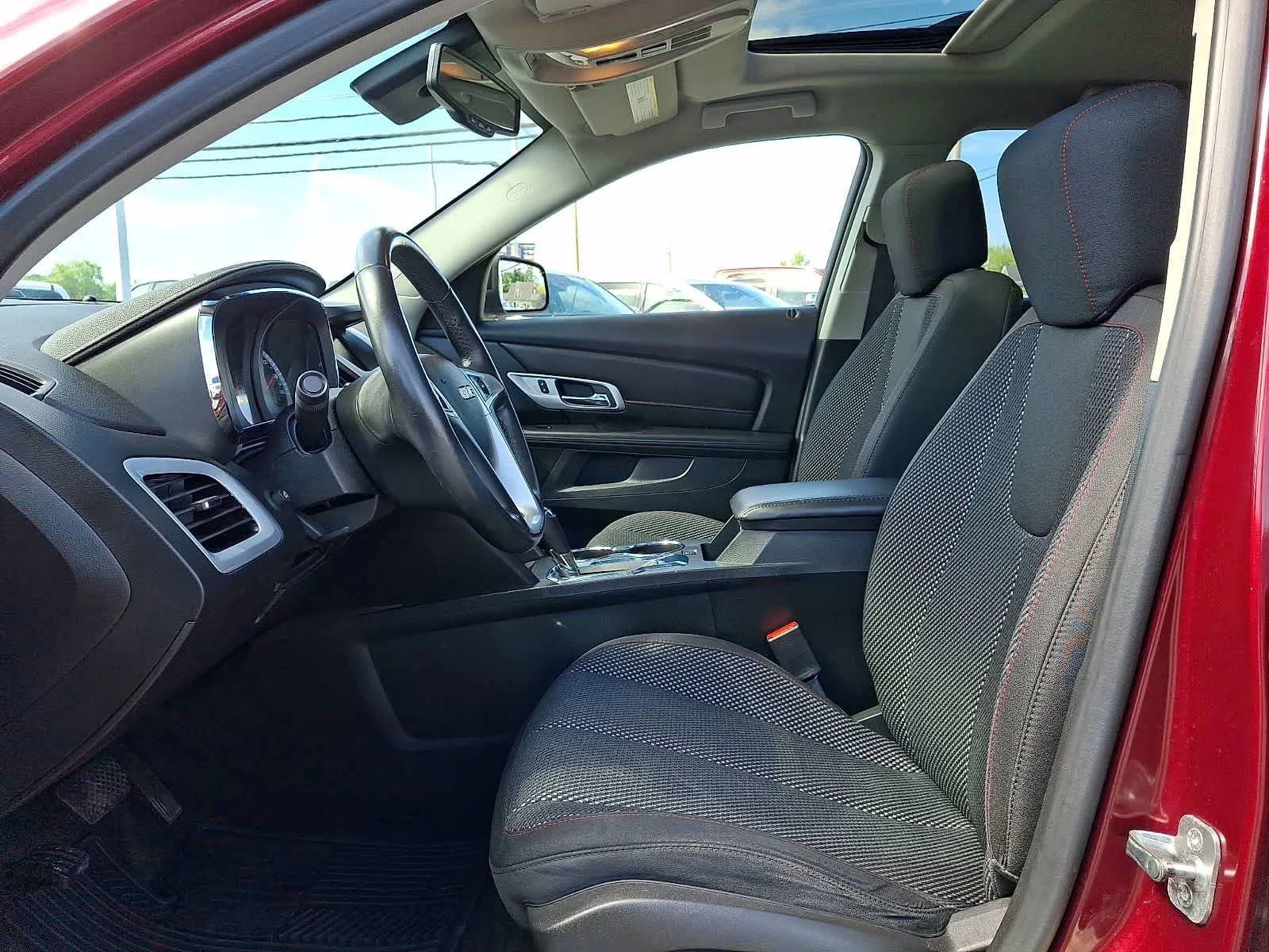Used 2017 Crimson Red Tintcoat GMC SLE image 14
