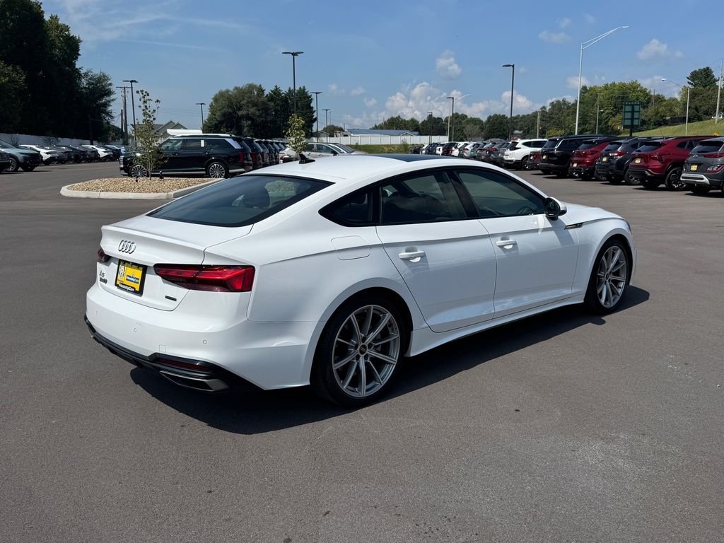 Used 2025  Audi 45 S line Premium image 4