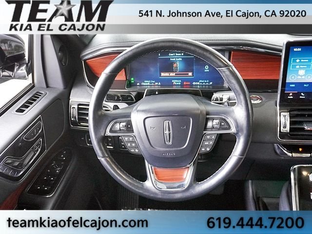 Used 2022 Black Lincoln Reserve image 24