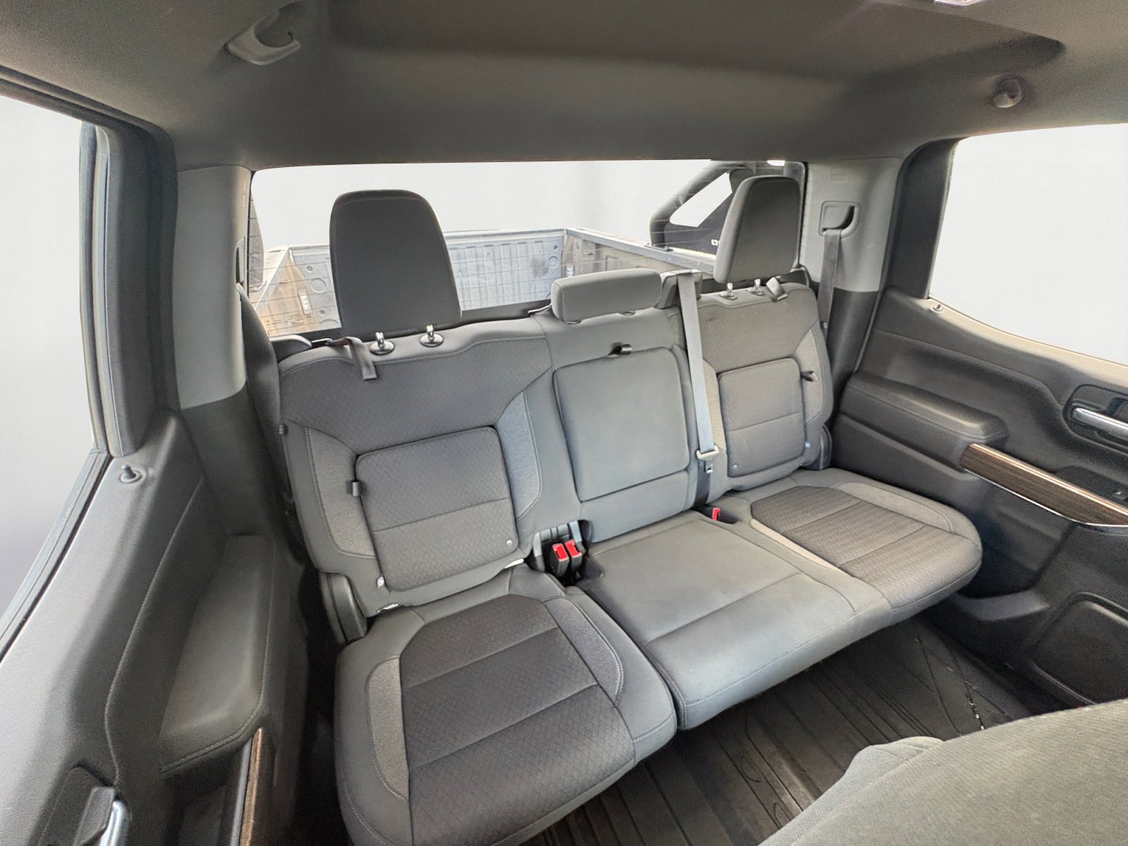 Used 2020 Summit White Chevrolet RST image 18