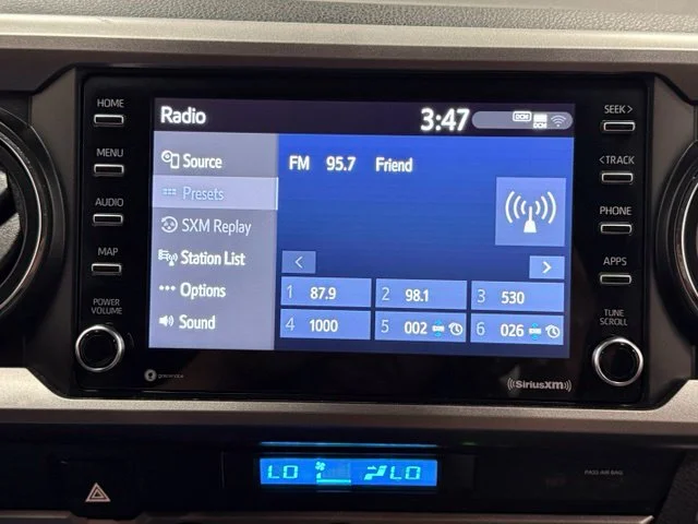 Used 2021 Gray Toyota SR5 image 22