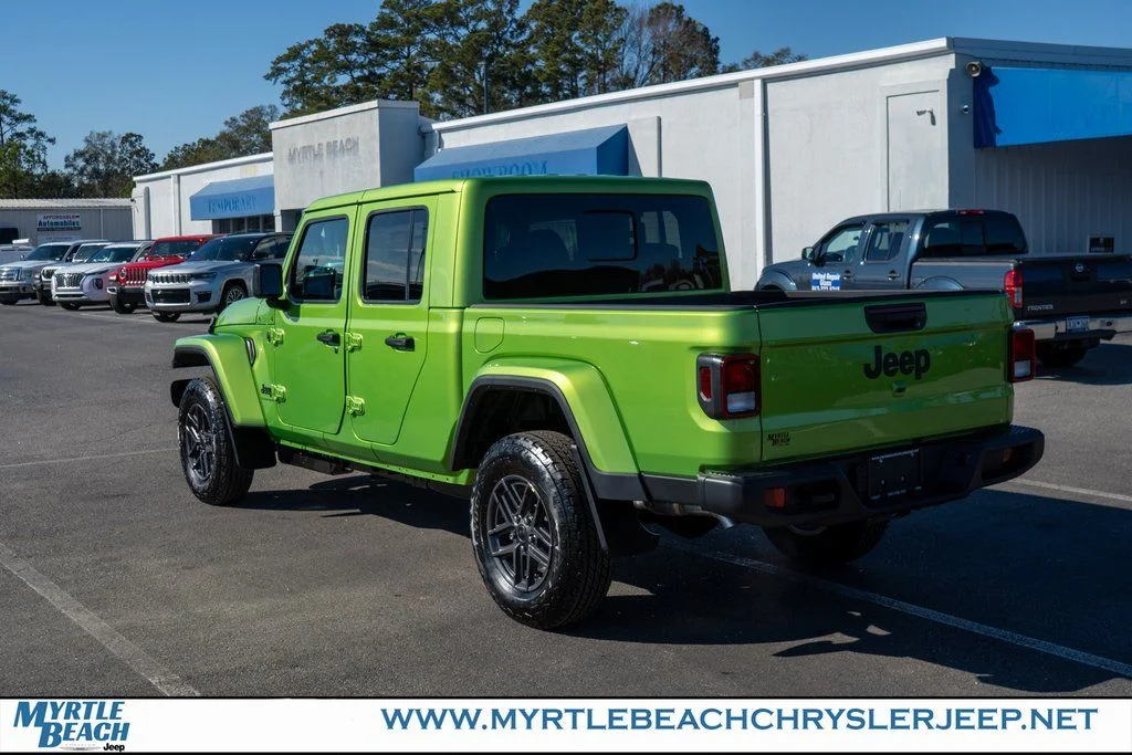 New 2026 Mojito Exterior Paint Jeep Sport S image 4