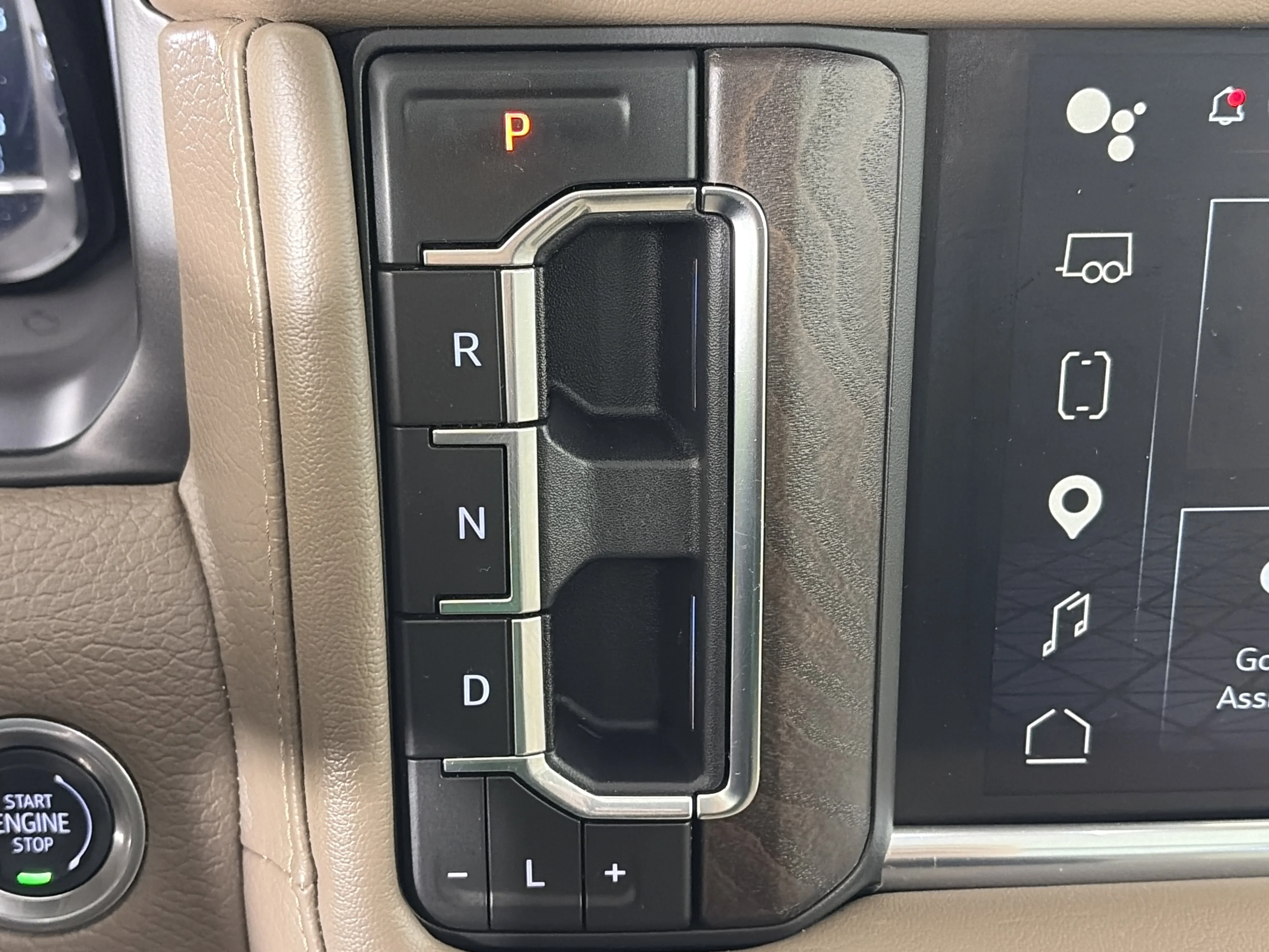 2024 GMC Yukon XL Denali - Photo 33