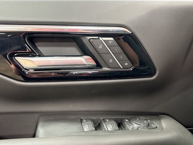2025 Chevrolet Tahoe Premier - Photo 19
