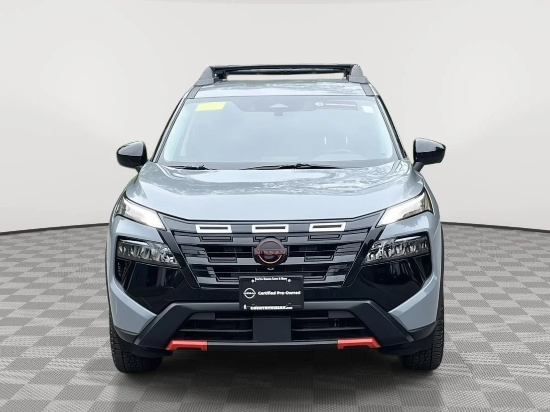 Used 2025 Boulder Gray Pearl Nissan Rock Creek image 2