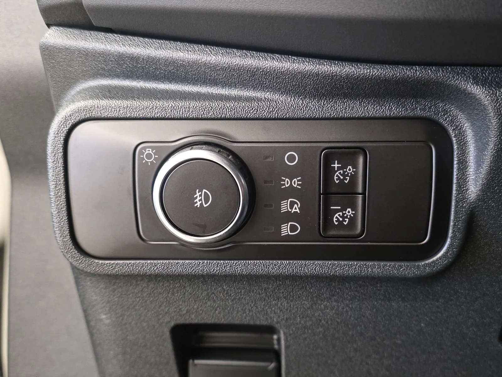 New 2025 Desert Sand Ford Badlands® image 27
