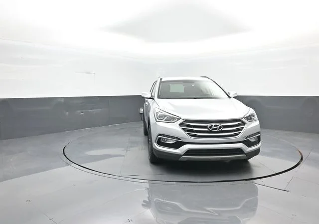 Used 2018 Sparkling Silver Hyundai 2.4 Base image 3