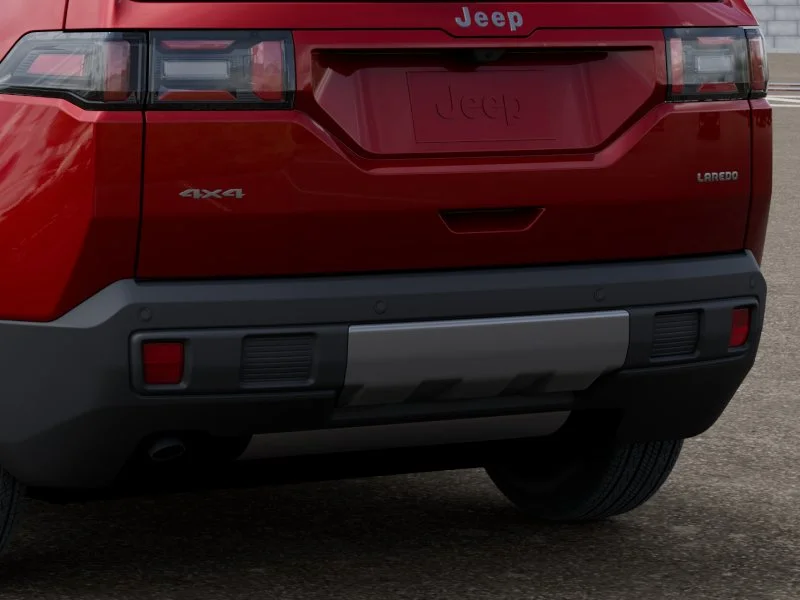 New 2026 Red Hot Pearl-Coat Exterior Paint Jeep Laredo image 39