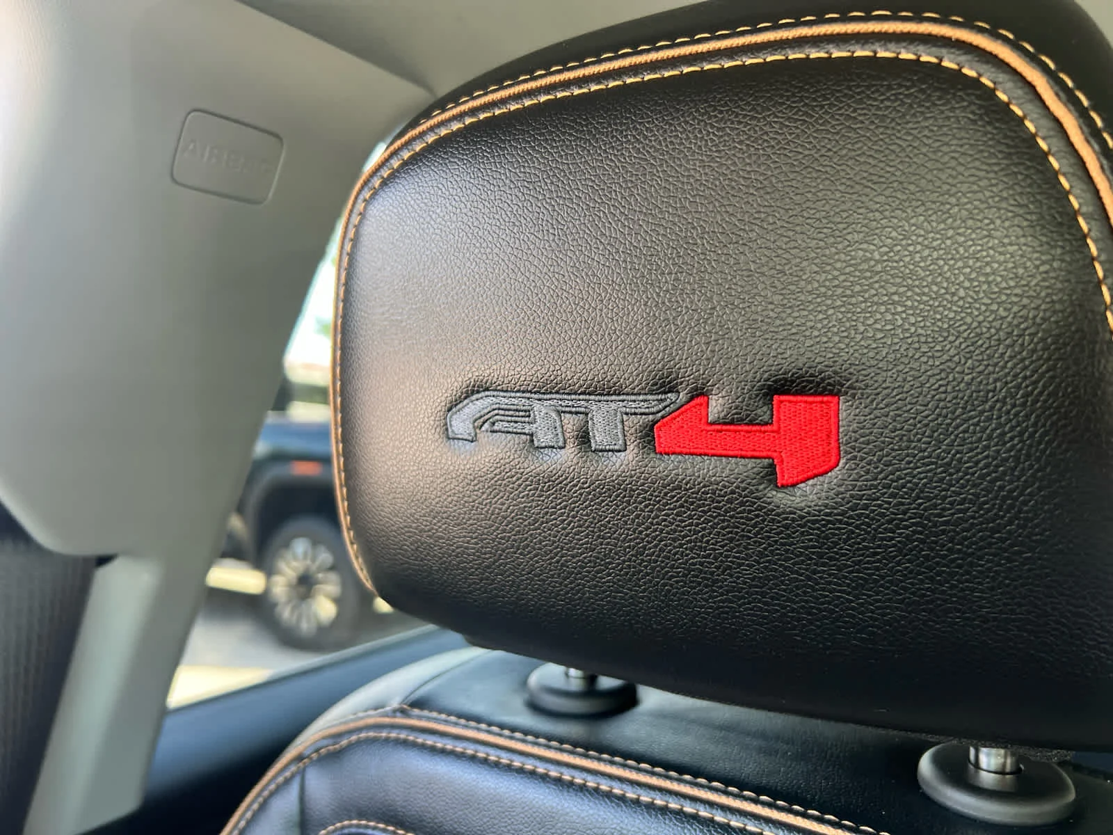 2024 GMC Terrain AT4 - Photo 18