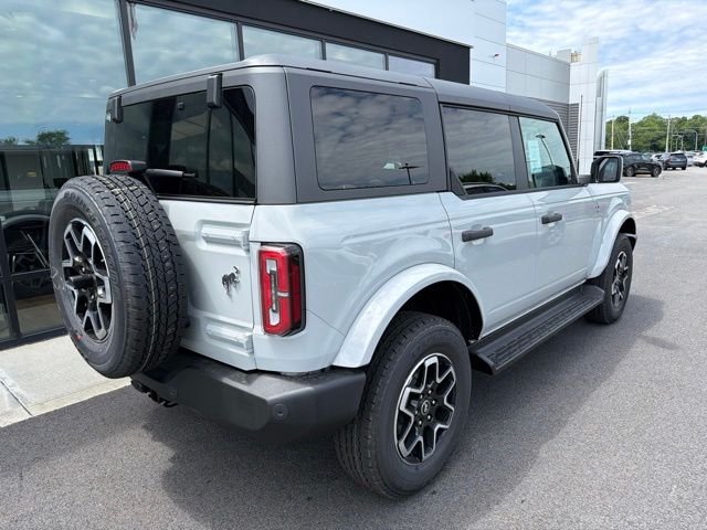 New 2026 Gray Ford Outer Banks image 3