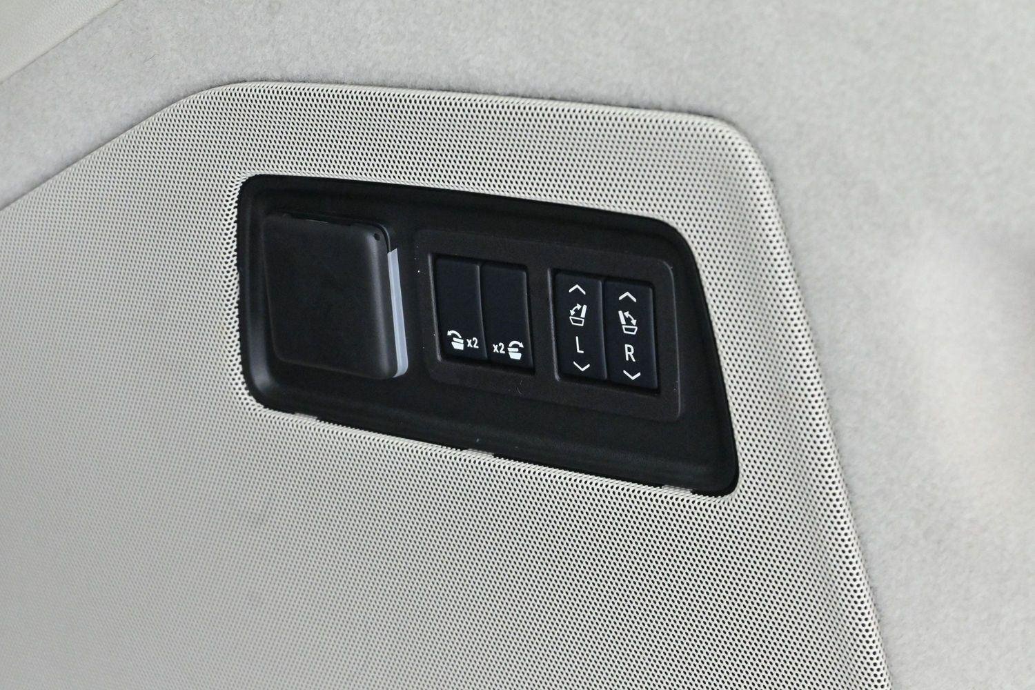 Used 2024 Crystal White Tricoat Cadillac Sport Platinum image 10