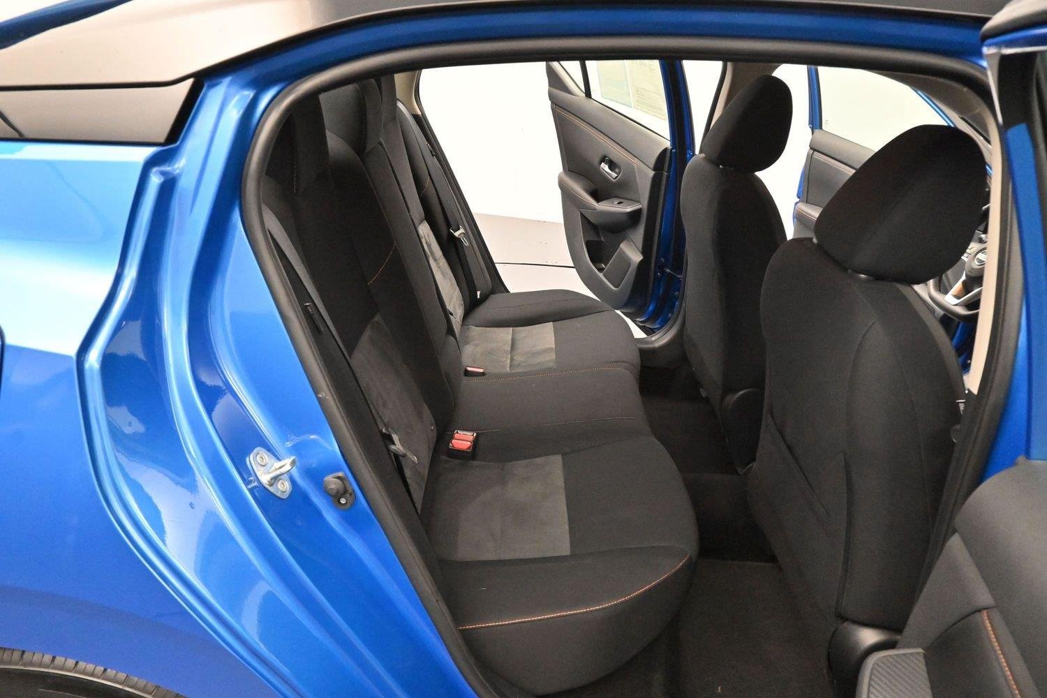 Used 2023 Electric Blue Metallic/Super Black Nissan SR image 26