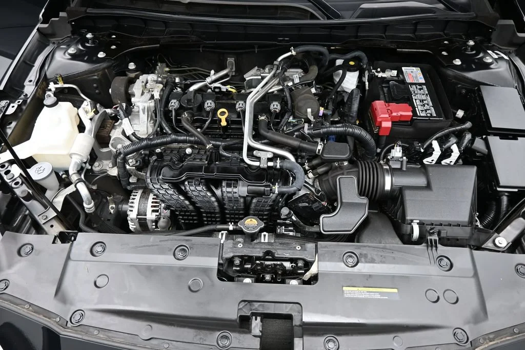 Used 2025 Black Nissan 2.5 SV image 15