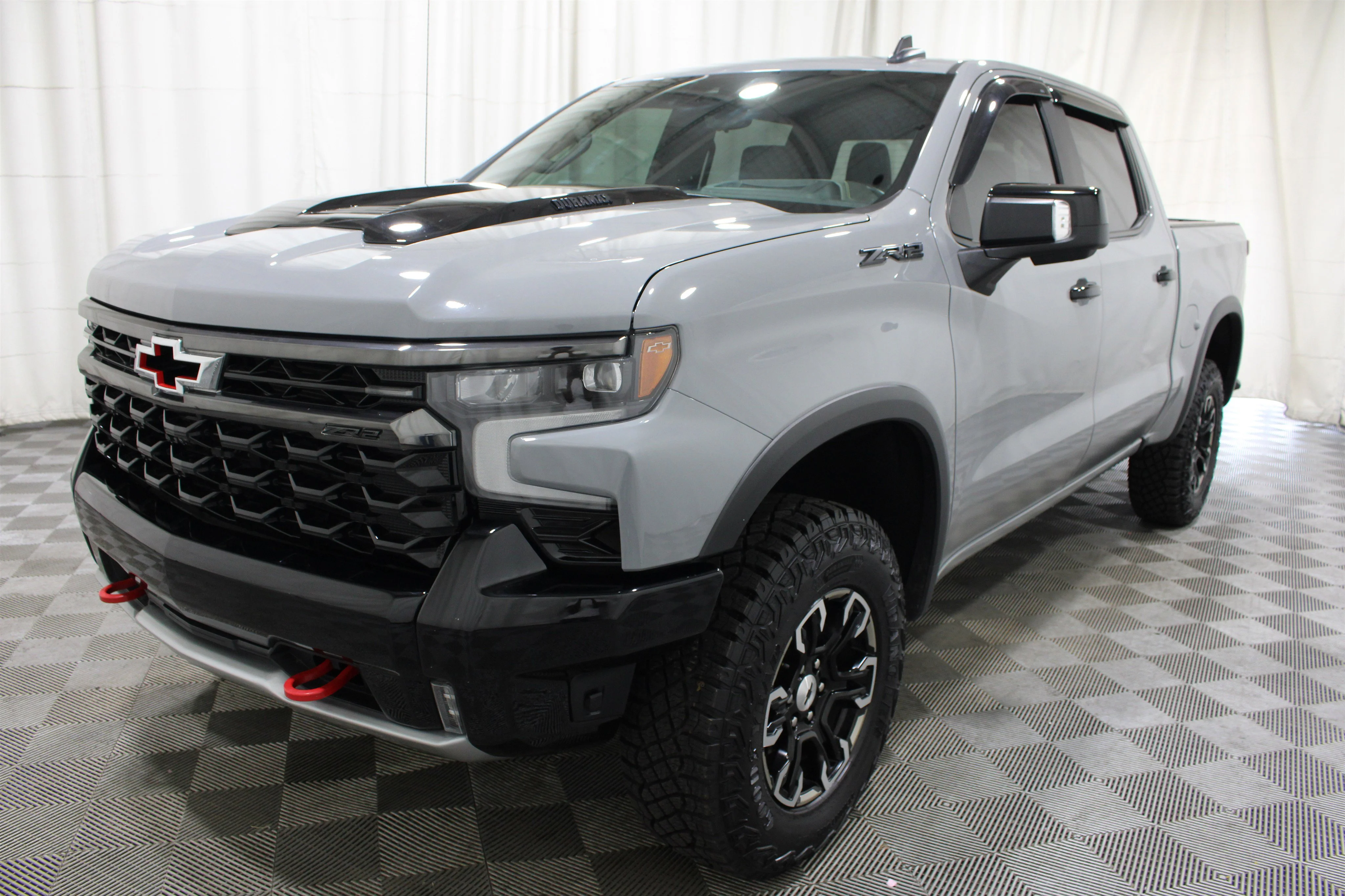 2024 Chevrolet Silverado 1500 ZR2 - Photo 33