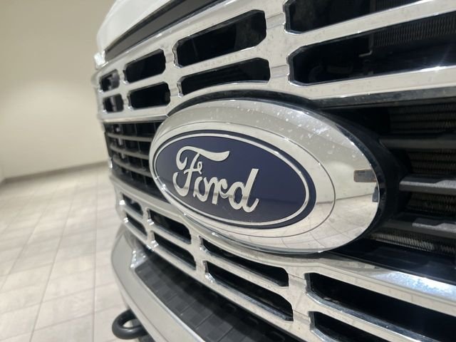Used 2025 White Ford XL image 26
