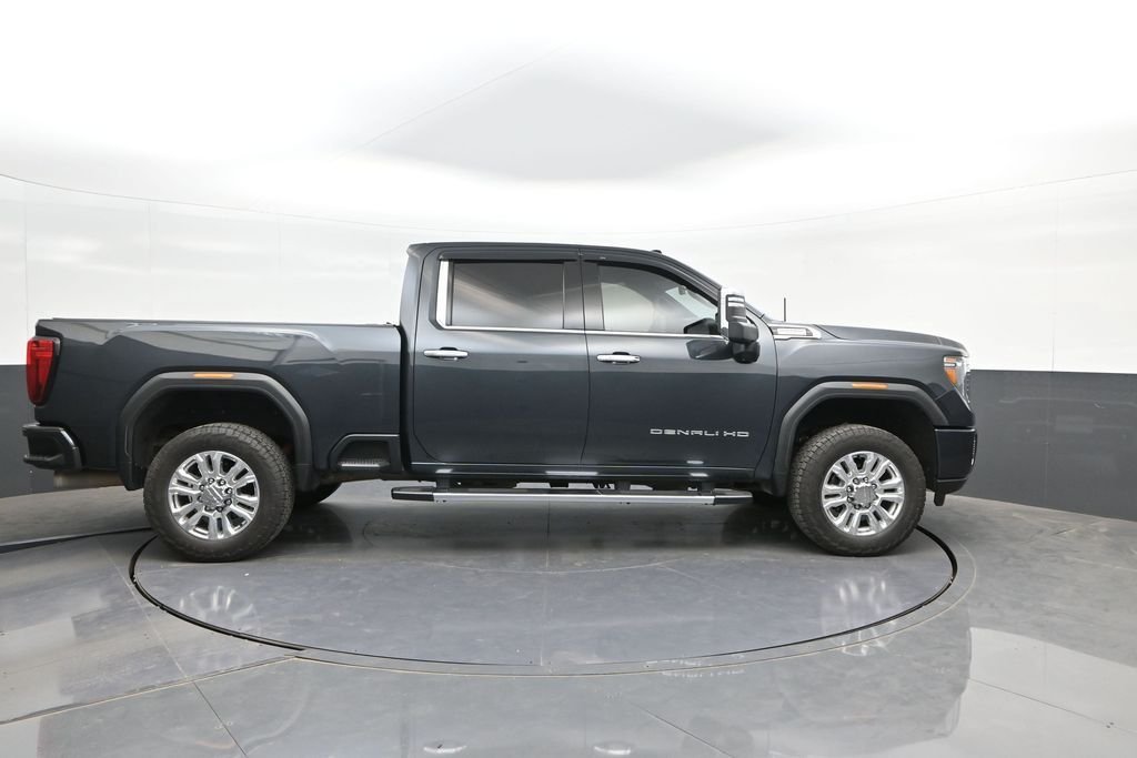 Used 2022 Green GMC Denali image 23