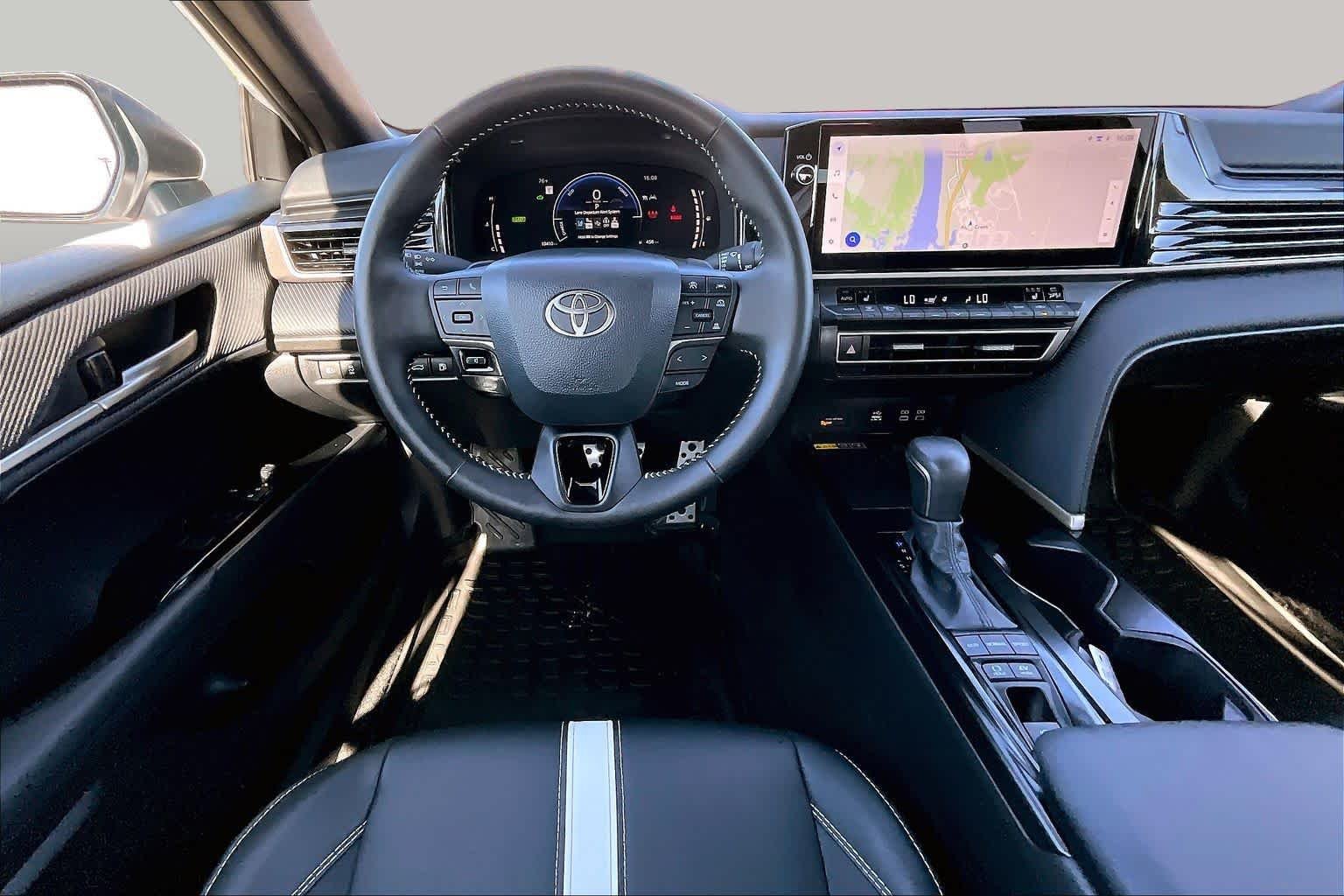 Certified Used 2026 Ice Cap Toyota SE image 5