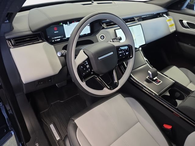 New 2026 Santorini Black LAND ROVER Dynamic SE image 13