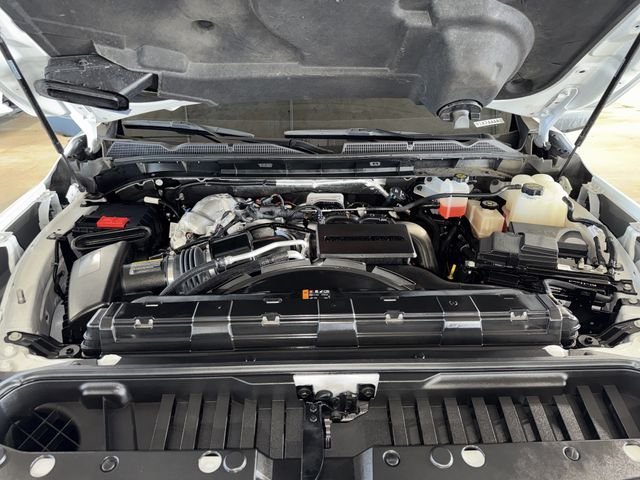 Used 2025 Summit White GMC AT4 image 36