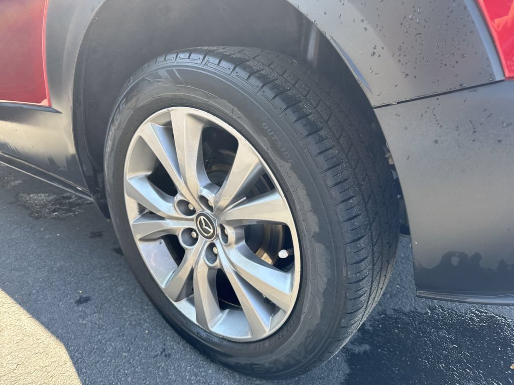 Used 2021  Mazda Select image 14