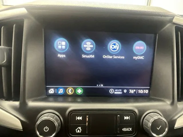 Used 2024 Silver GMC SLT image 11