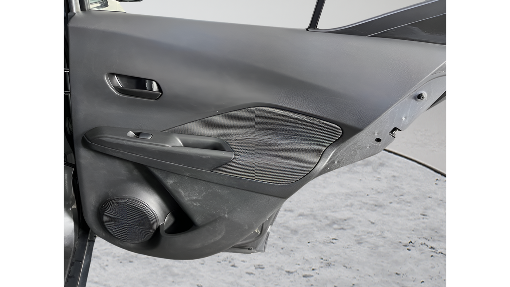 Used 2018 Gun Metallic Nissan S image 13