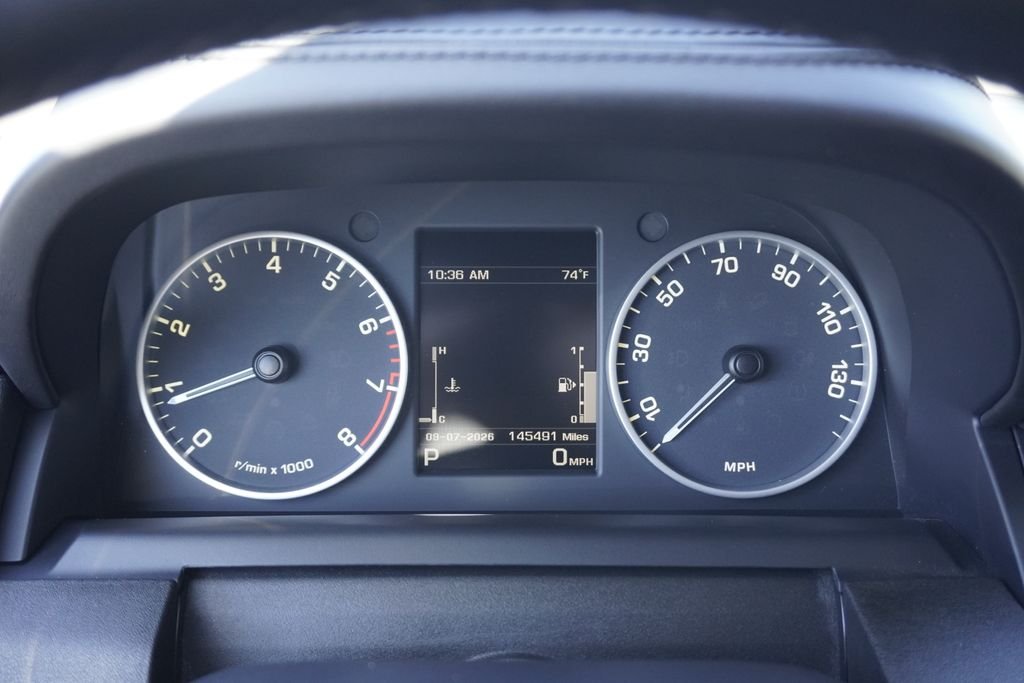 Used 2016 Gray Land Rover HSE image 11