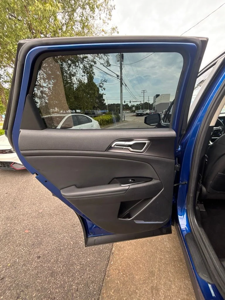 Used 2023 Blue Kia EX image 17