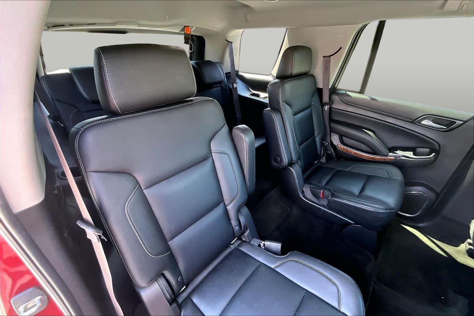 Used 2017 Siren Red Tintcoat Chevrolet Premier image 20