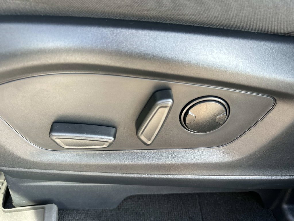 Certified Used 2026 Carbonized Gray Metallic Ford Active image 30