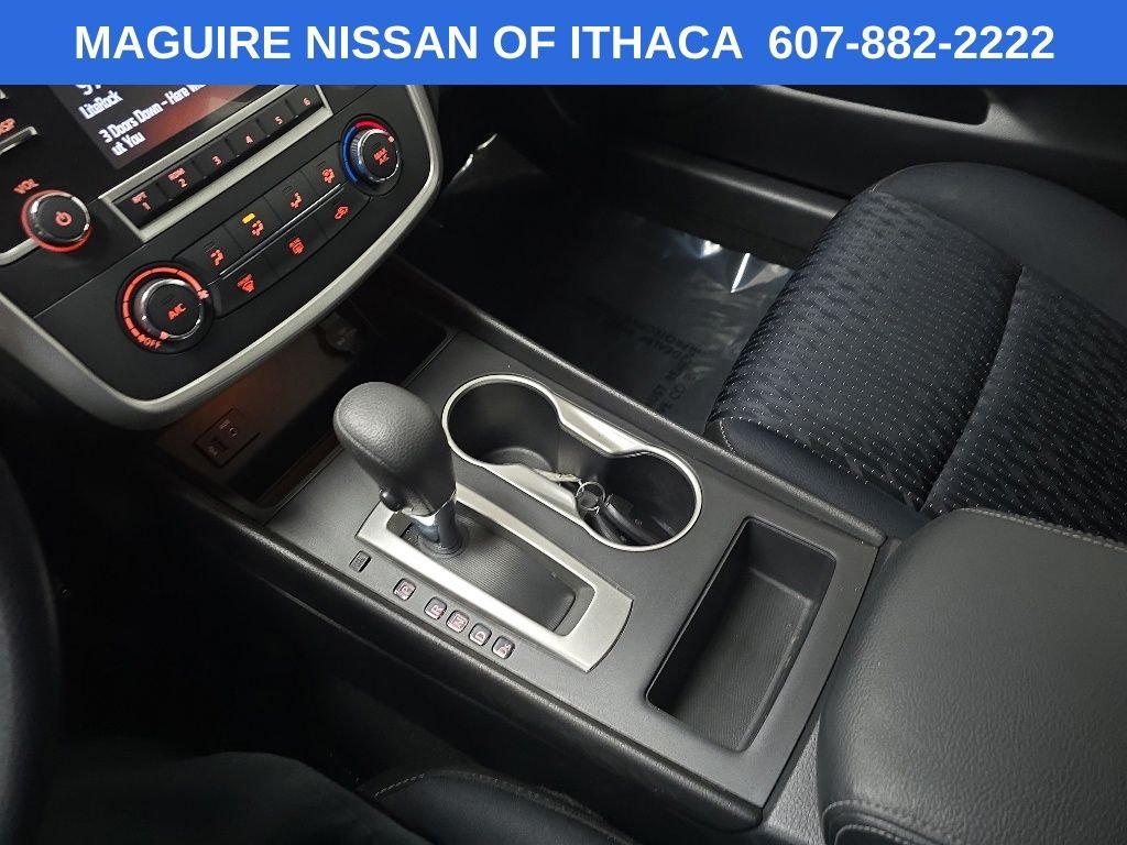 Used 2016 Silver Nissan 2.5 S image 26
