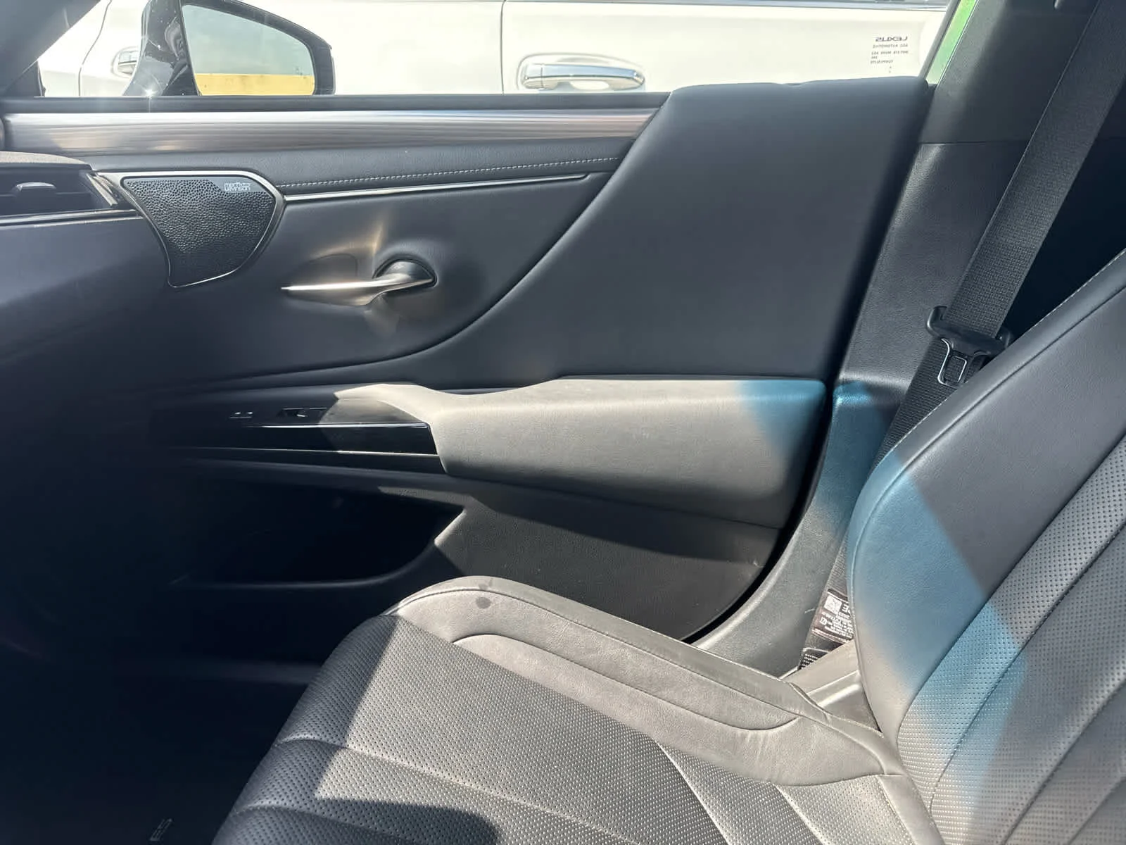 Used 2022 Obsidian Lexus F SPORT image 15