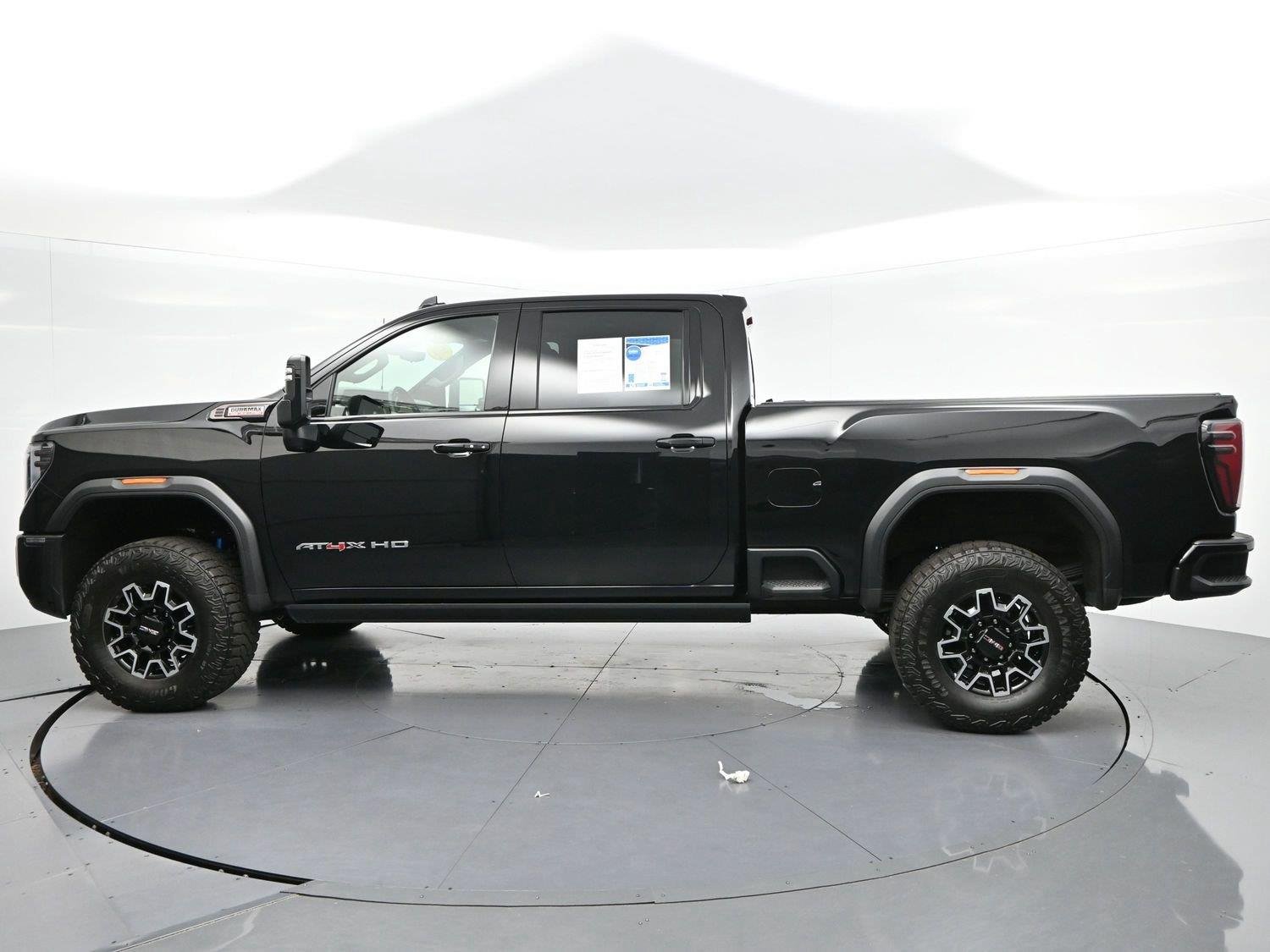 Used 2026 Onyx Black GMC AT4X image 4