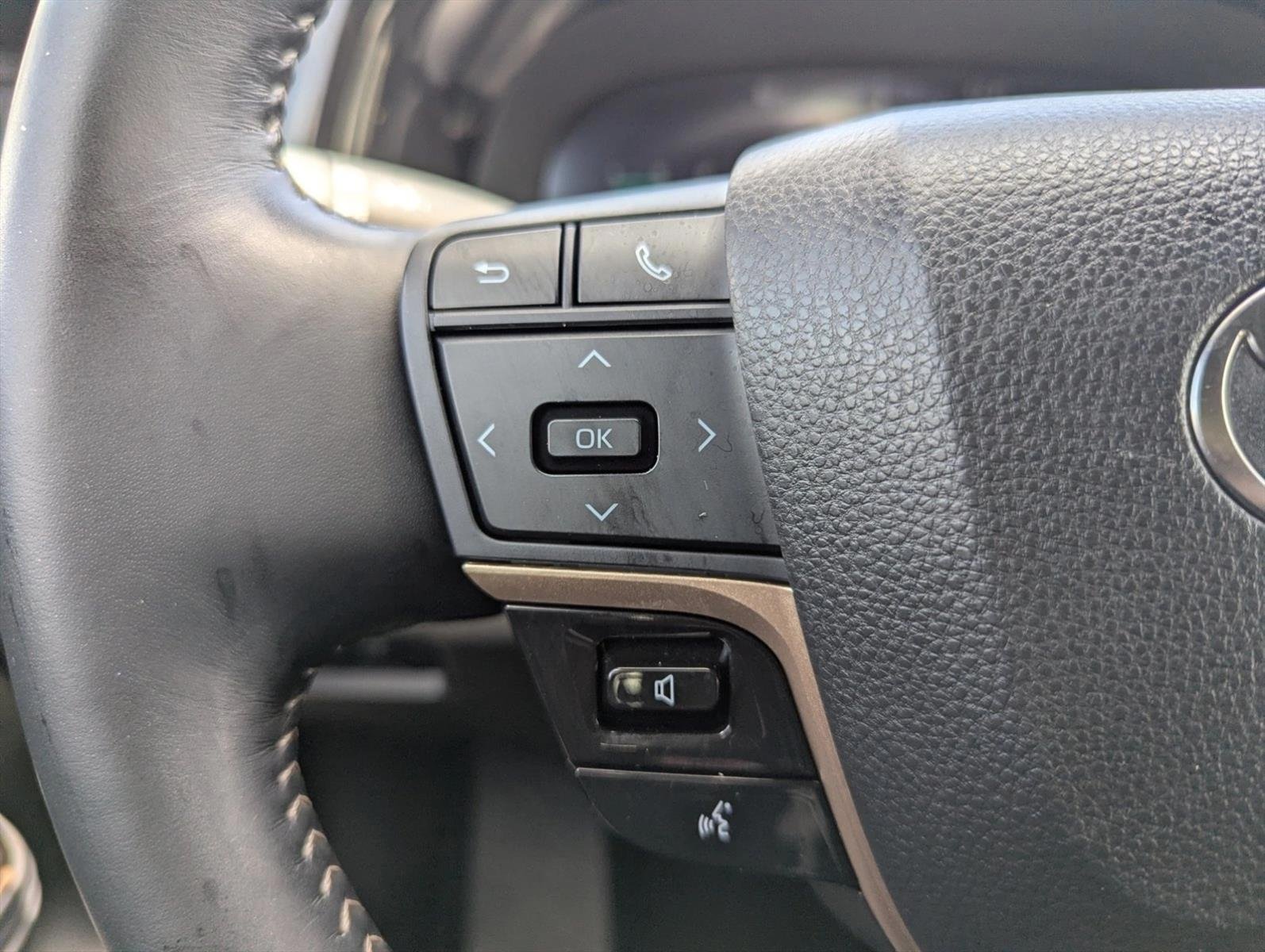 Used 2025 Storm Cloud Toyota XLE image 13
