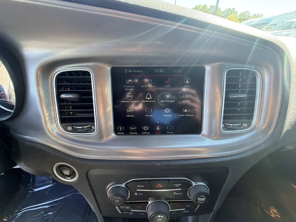 Used 2023 Gray Dodge SXT image 22